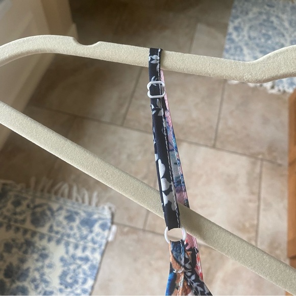 SHEIN Women’s Pink & Blue Patchwork Floral Mini Dress Size Medium - Picture 4 of 4